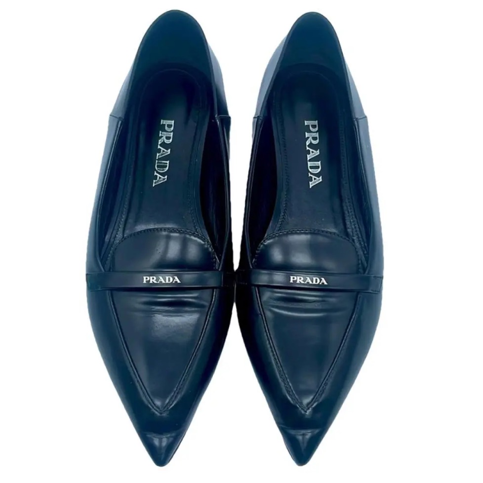 Prada Leather Flats Size 36